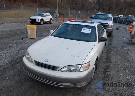 1999 Lexus Es 300 из США, поврежденный, VIN JT8BF28G4X0219492